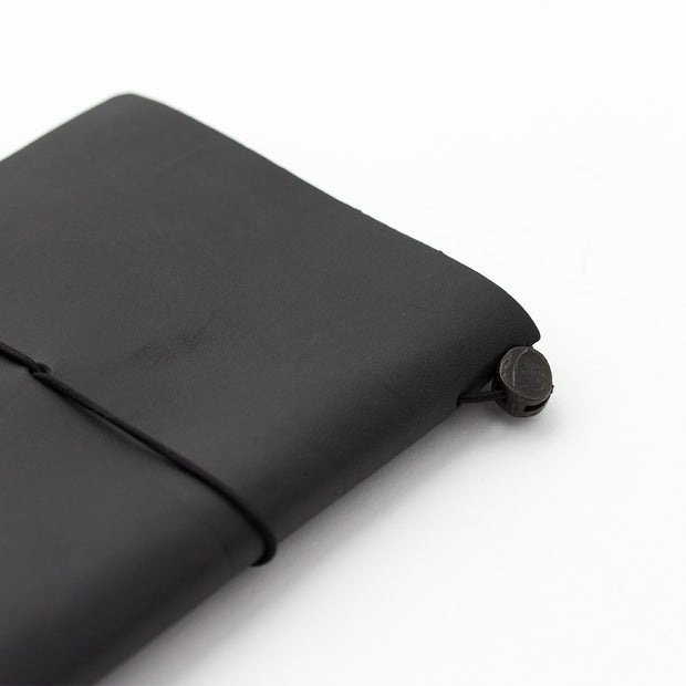 Traveler´s Notebook Starter Kit Passport Size, Black - noteworthy