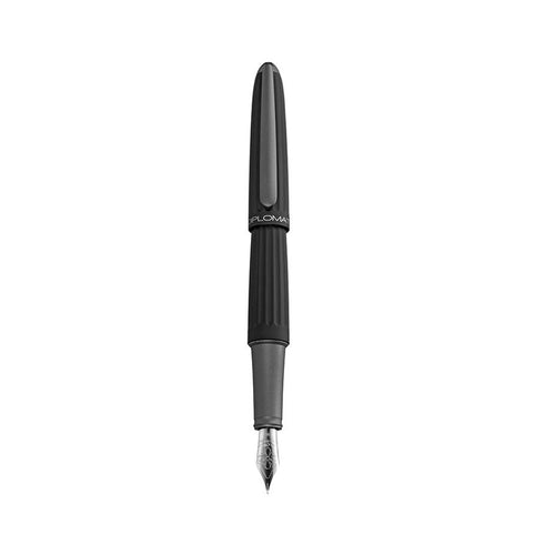 Diplomat Aero Fountain Pen, Black - M (Medium Nib)